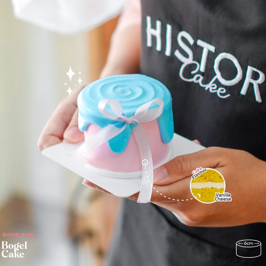 Bogel Cake warna biru dan pink